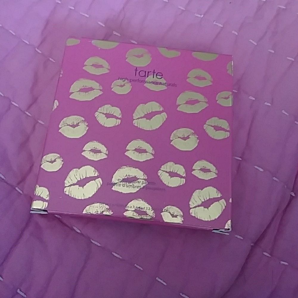 Tarte leave your mark eye shadow pallet